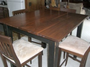 42 inch Bar Table with matching chairs